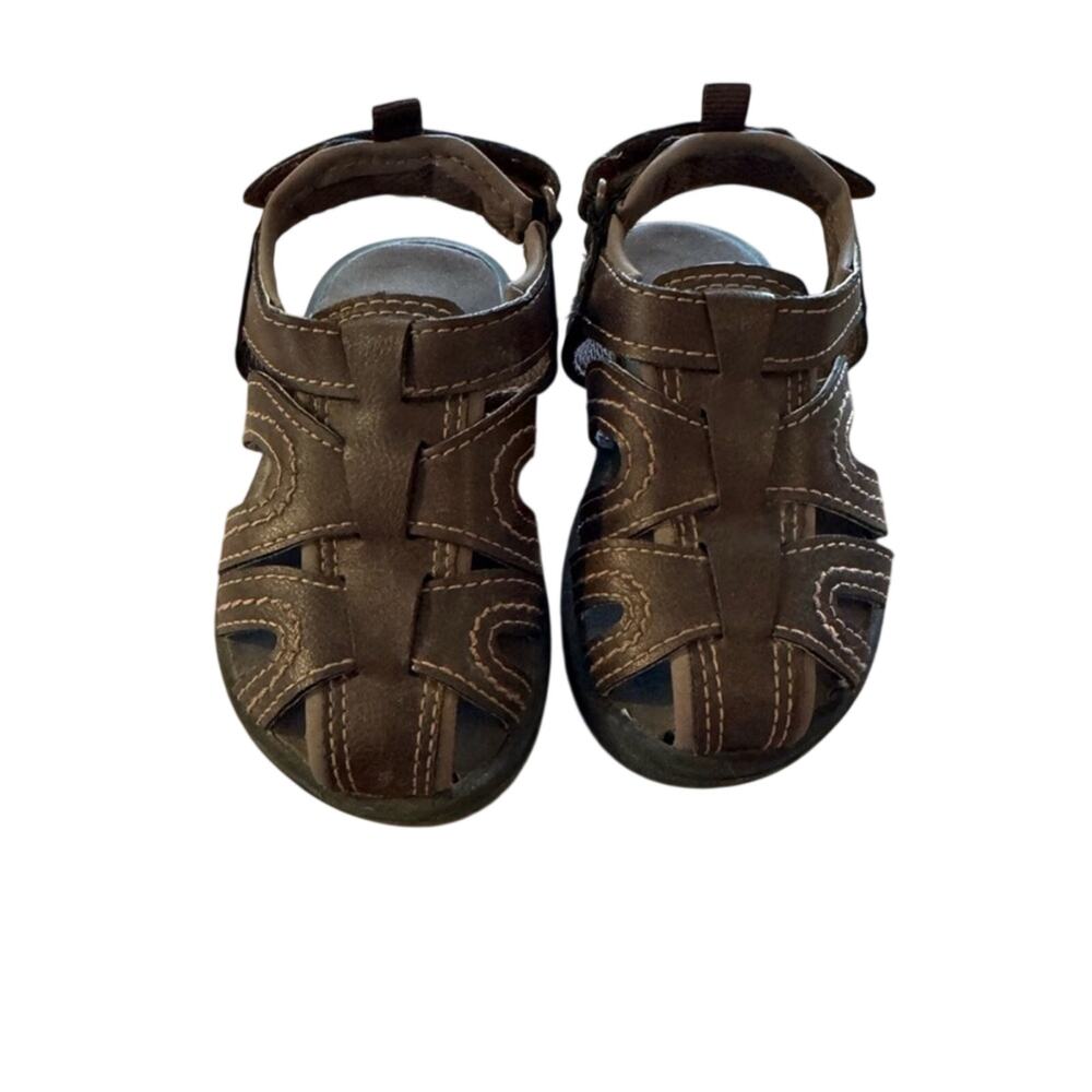 Carters Adorable Summer Brown Toddler Sandals Size 6